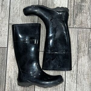 WOMENS BLACK RAIN BOOTS